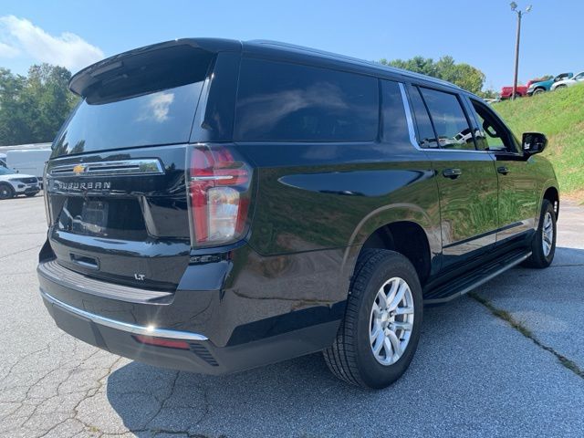 2023 Chevrolet Suburban LT 5