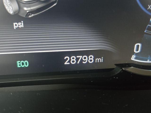 2024 Genesis GV70 - $37,988
