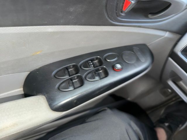 2010 Honda Civic VP photo 2