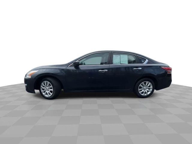 Used 2015 Nissan Altima For Sale in Muncie, IN