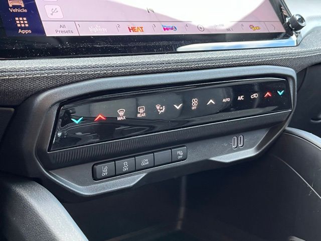 New 2026 Jeep Cherokee Laredo For Sale in Highland, IN