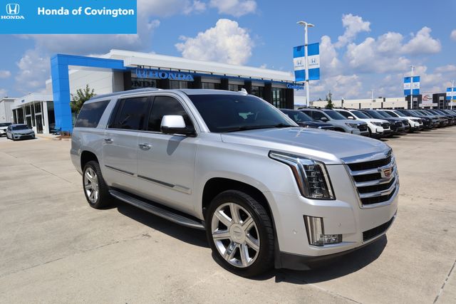 2017 Cadillac Escalade ESV Luxury RWD