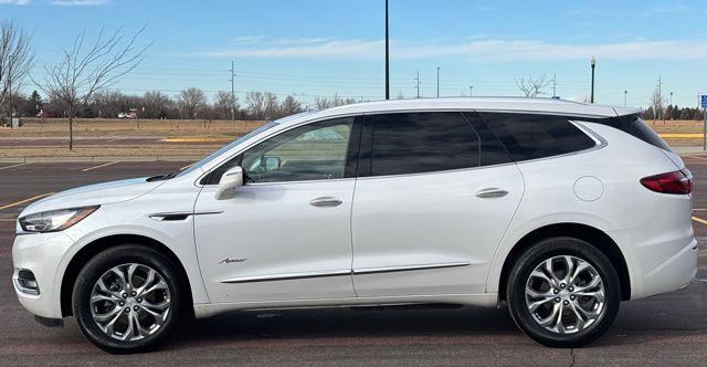 2021 Buick Enclave AWD Avenir