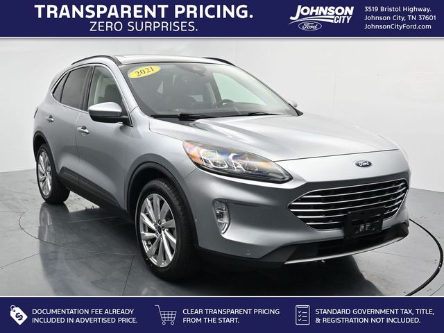 Iconic Silver Metallic 2022 Ford Escape SUV / Crossover All-Wheel Drive 8-Speed Automatic