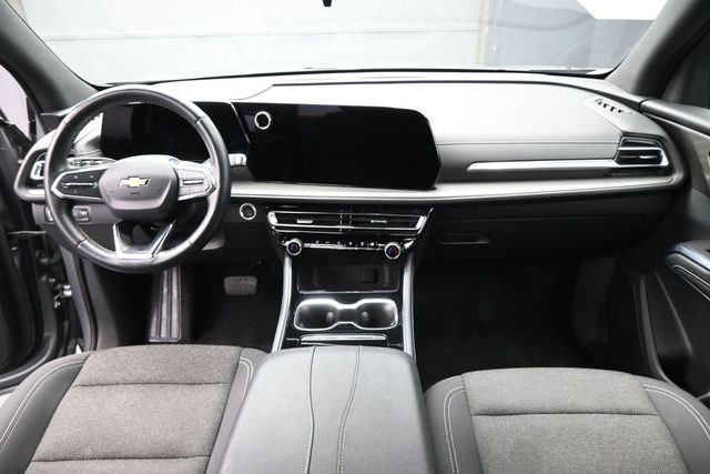 Used 2024 Chevrolet Traverse SUV