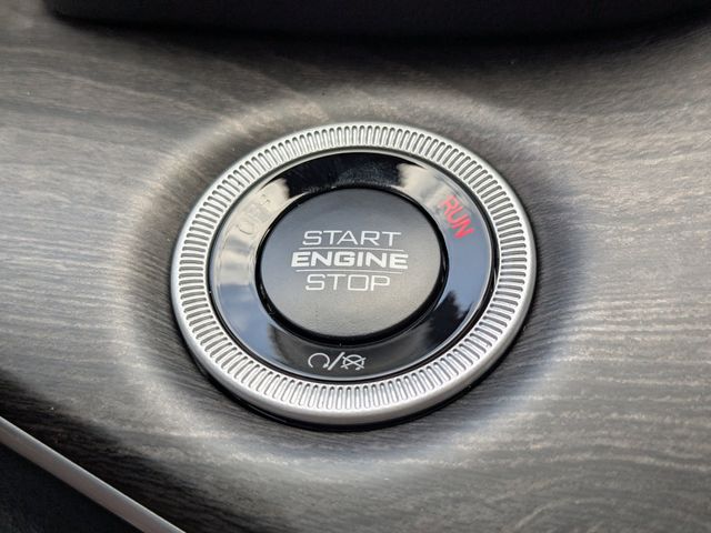 2025 Jeep Grand Cherokee Limited 4x2