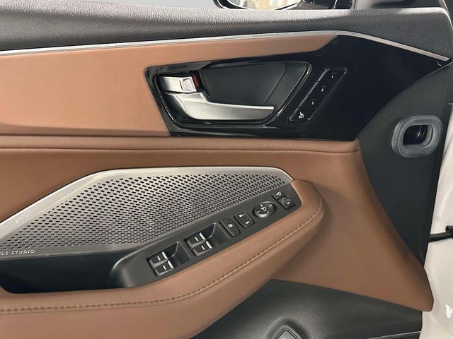 used 2023 Acura MDX car, priced at $39,650