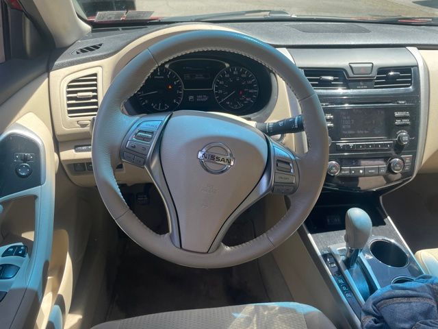 2014 Nissan Altima 2.5 SV Red at Subaru and VW of Moon Township