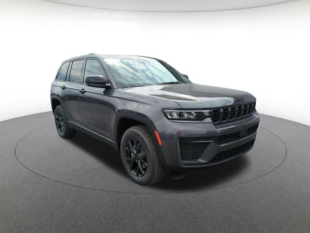 new 2026 Jeep Grand Cherokee car, priced at $47,817