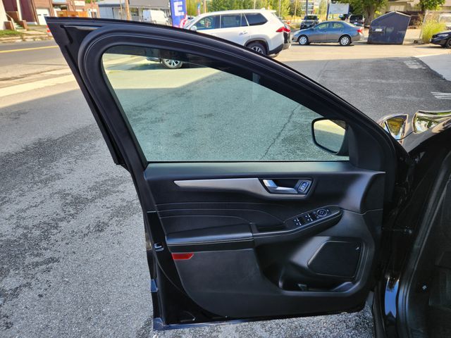 Used 2021 Ford Escape SUV