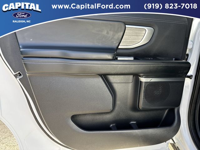 Certified Used 2025 Oxford White Ford Platinum image 17