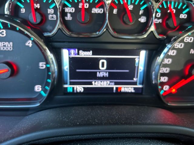 Used 2018 Gray Chevrolet LT image 26