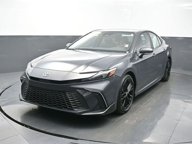 2025 Toyota Camry SE FWD