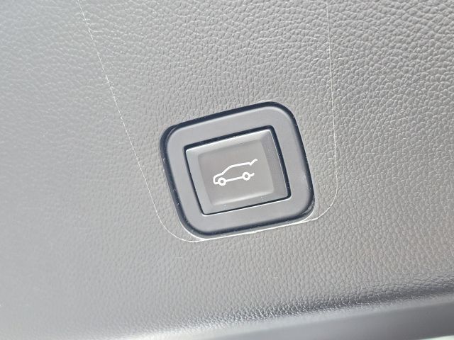 2023 Chevrolet Traverse LT Leather:46631A