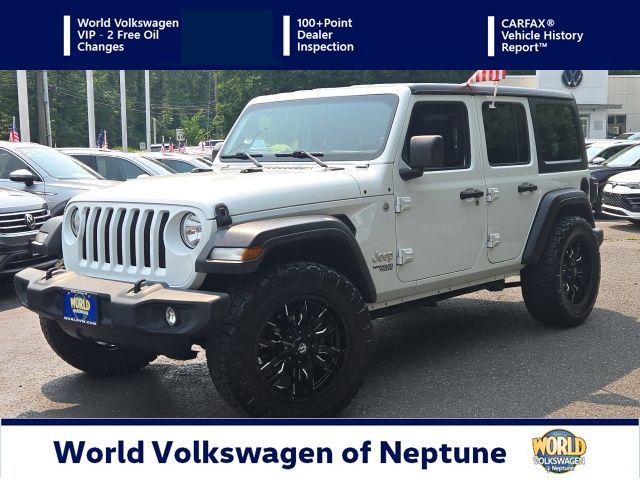 Bright White Clearcoat 2019 Jeep Wrangler SUV / Crossover Four-Wheel Drive 8-Speed Automatic