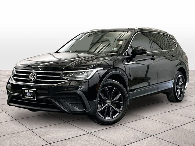 2022 Volkswagen Tiguan 2.0T SE Black at Subaru and VW of Moon Township