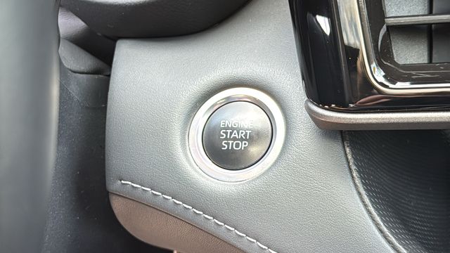 Used 2024 Toyota Highlander SUV