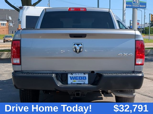 2023 RAM 1500 Classic Tradesman photo