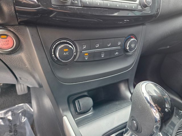 Used 2016 Red Nissan SV image 24