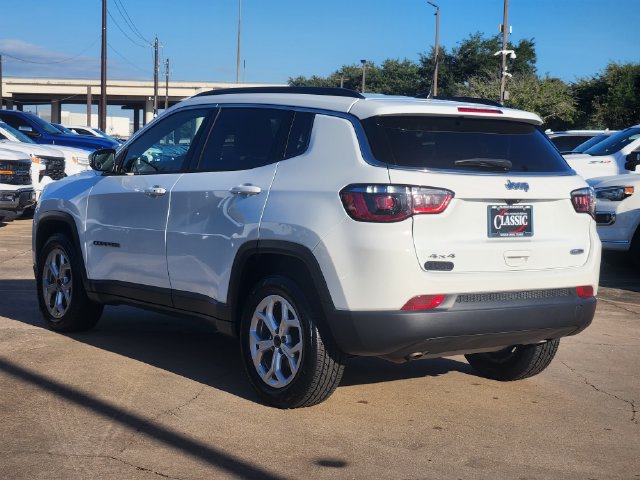 2025 Jeep Compass Latitude White at Big Star Chrysler Jeep Dodge Ram 
