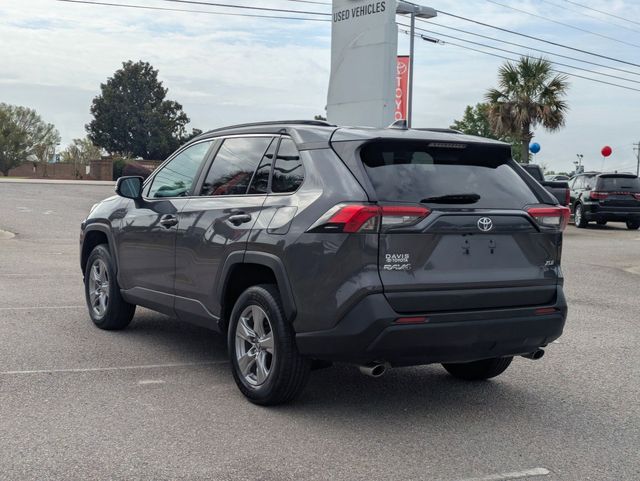 2024 Toyota RAV4 XLE - 4