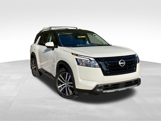 Pearl White Tricoat 2023 Nissan Pathfinder Platinum 4WD SUV / Crossover All-Wheel Drive 9-Speed Automatic