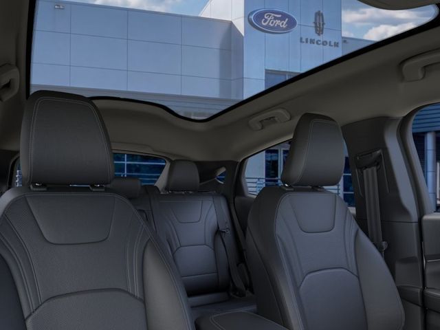 New 2026 White Ford Premium image 22