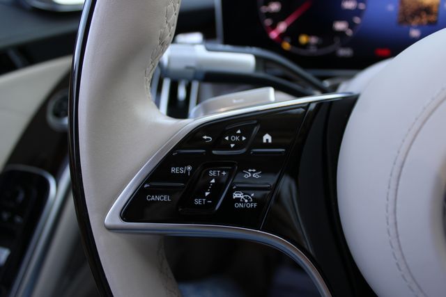 Certified Used 2022 Gray Mercedes-Benz S 500 image 9