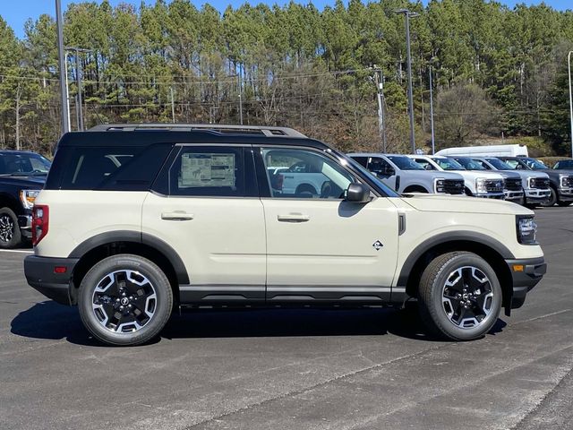 2024 Ford Bronco Sport Outer Banks 24