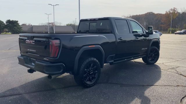 2024 GMC Sierra 2500HD AT4 8