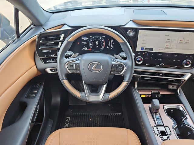 Used 2023 Green Lexus 350 image 26