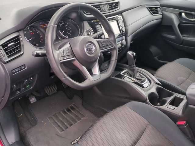 Used 2018 Nissan Rogue SV 4D Sport Utility