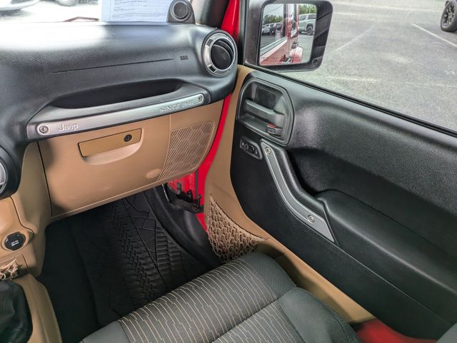 2012 Jeep Wrangler Unlimited Sahara