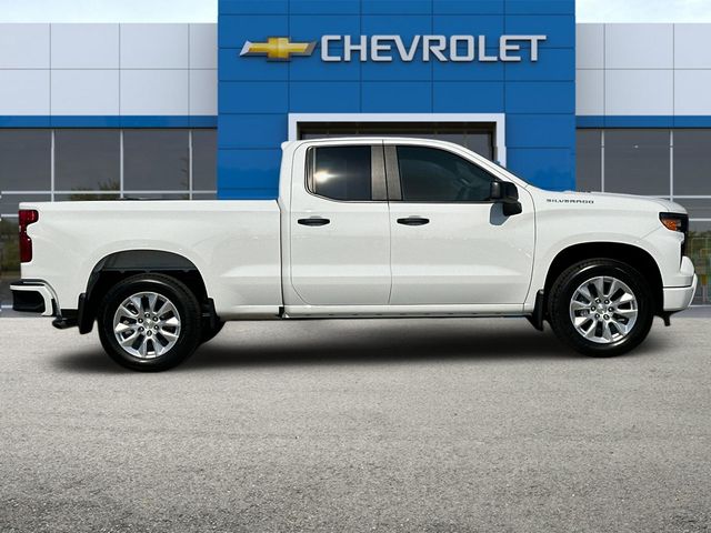 2024 Chevrolet Silverado 1500 Custom 4