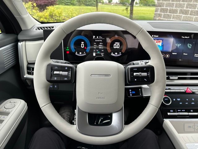New 2026 Black Hyundai SEL image 17