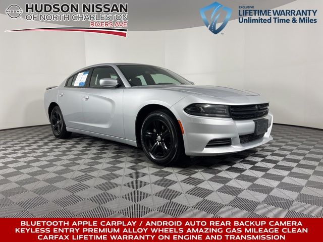 2022 Dodge Charger SXT 1