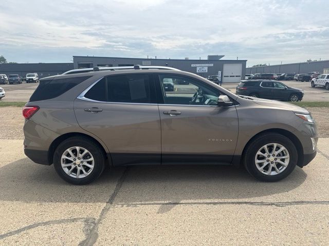 2018 Pepperdust Metallic Chevrolet Equinox LT AWD SUV