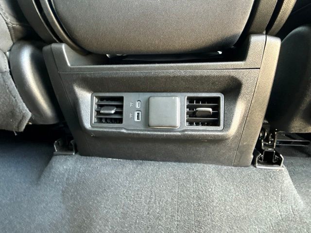 2023 Chevrolet Silverado 1500 LT:L44120A