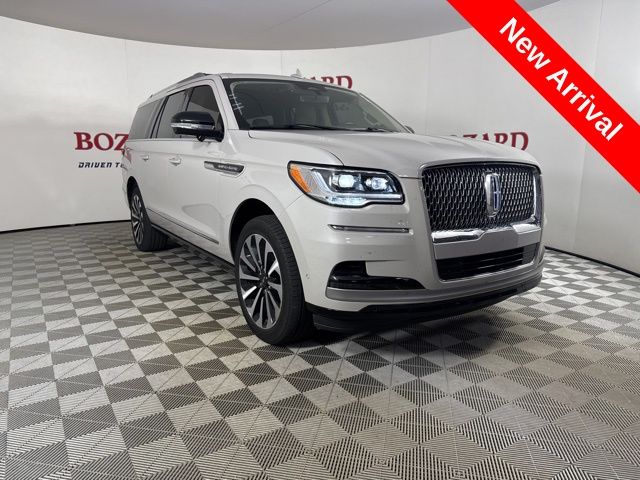 2024 Ceramic Pearl Metallic Tri-Coat Lincoln Navigator L L Reserve SUV
