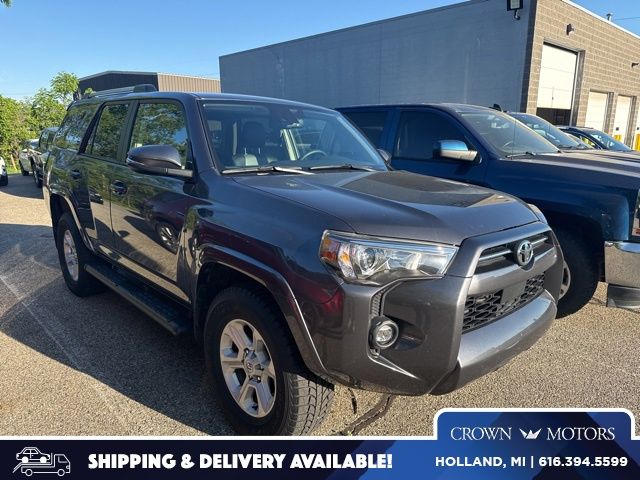 Magnetic Gray Metallic 2022 Toyota 4Runner SR5 Premium 4WD SUV / Crossover Four-Wheel Drive 5-Speed Automatic