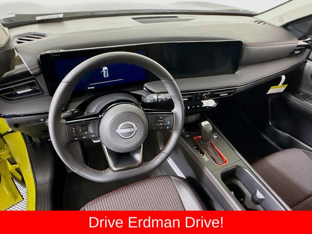 Used 2025 Nissan Kicks SUV