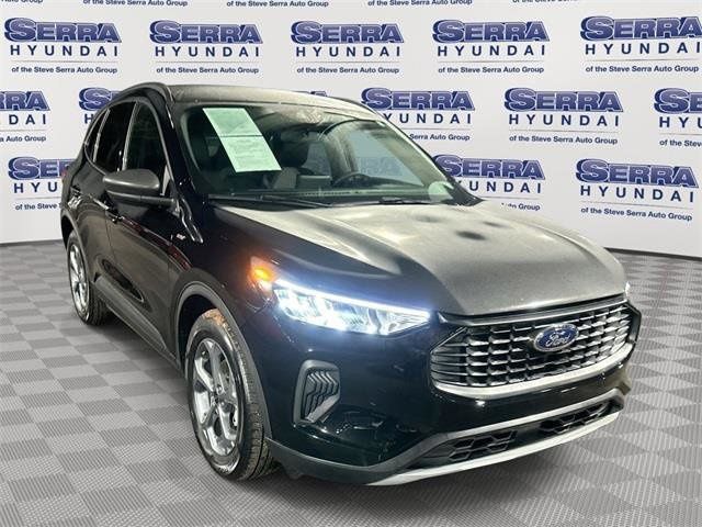 2025 Ford Escape ST-Line FWD