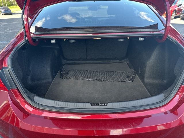 Used 2018 Chevrolet Malibu Premier 4D Sedan