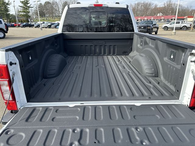Used 2021 White Ford Lariat image 21