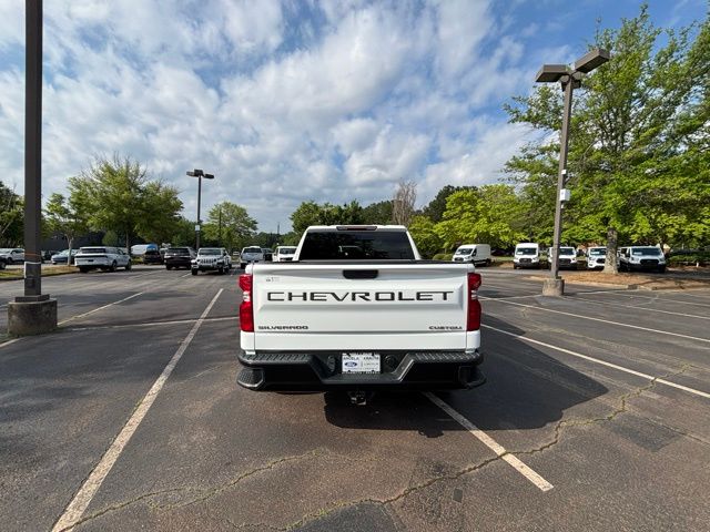 2021 Chevrolet Silverado 1500 WT photo