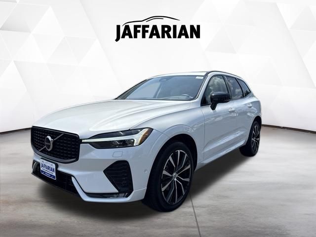 Crystal White Metallic 2023 Volvo XC60 SUV / Crossover All-Wheel Drive Automatic