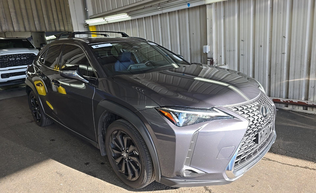 2025 Lexus UX Hybrid 300h FWD