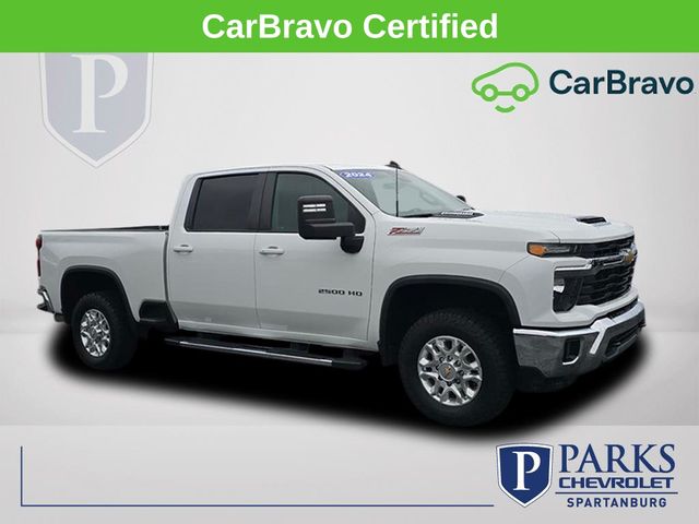 Summit White 2024 Chevrolet Silverado 2500HD Pickup Truck Four-Wheel Drive Automatic