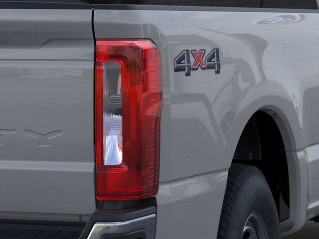 New 2026 Avalanche Ford F-250® XL image 21