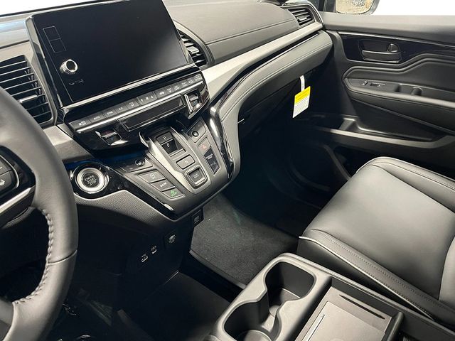 2026 Honda Odyssey Touring - Photo 18